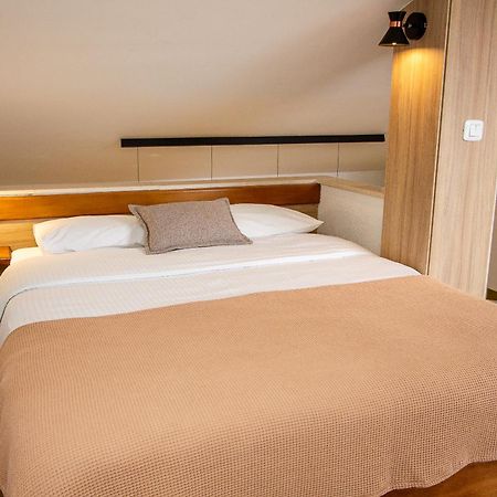 Guest House Jedro Petrovac 外观 照片