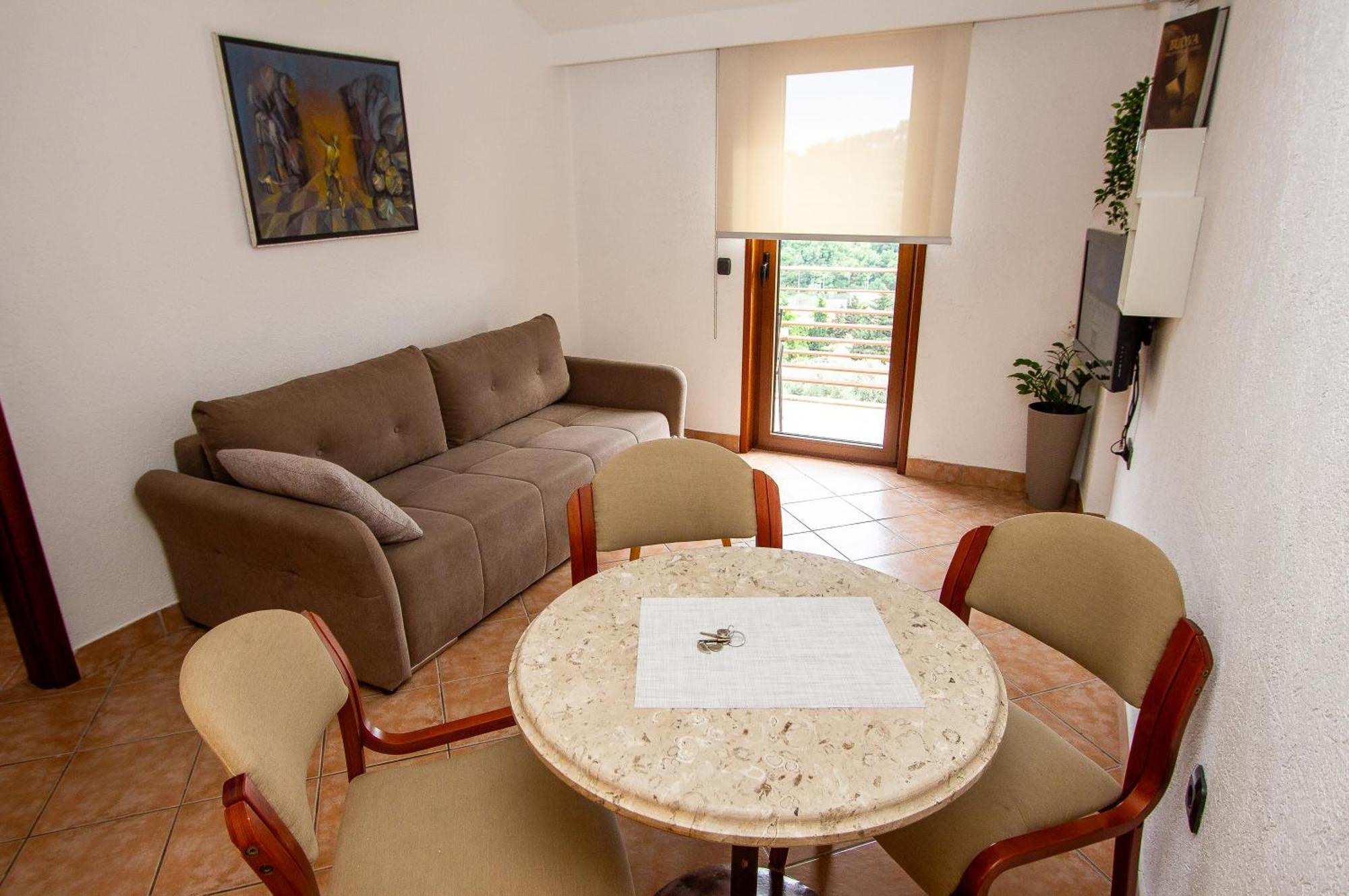 Guest House Jedro Petrovac 外观 照片