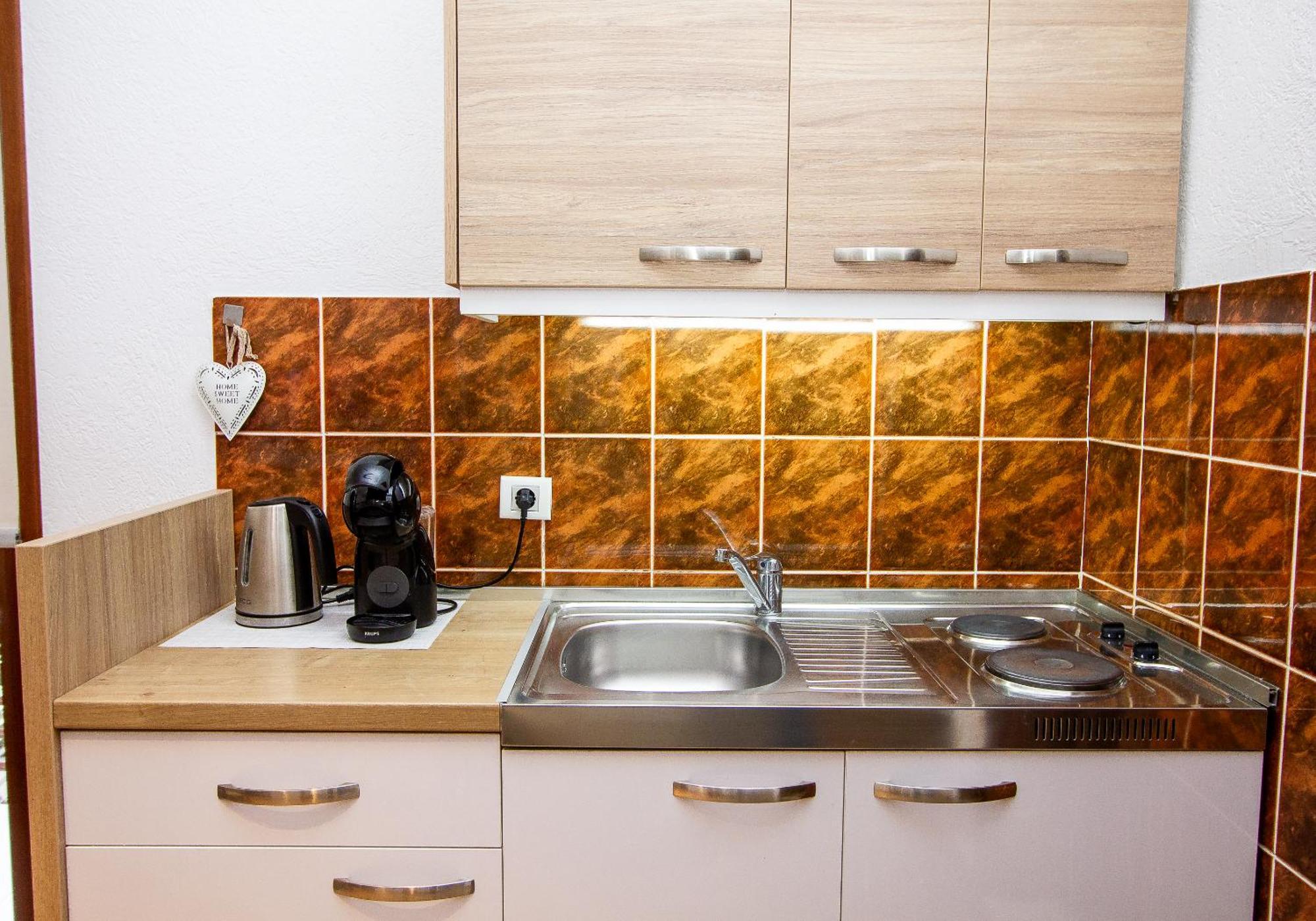 Guest House Jedro Petrovac 外观 照片